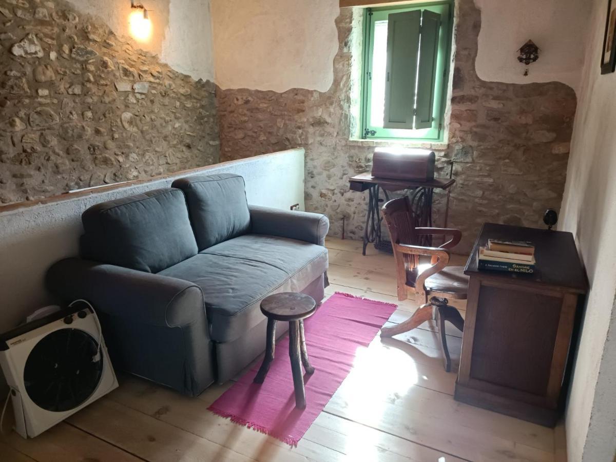 Vivalidays Casa Rural Anna Mieres Gerona ภายนอก รูปภาพ